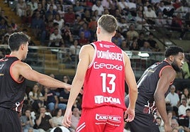 Adrià Domínguez, en un lance del partido.