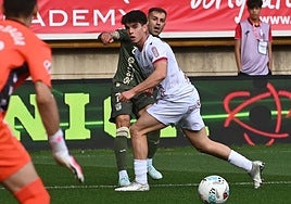 Hinojo, en un partido con la Cultural.