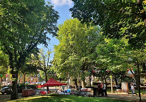 El jardín de San Francisco durante una edición del Come y Calle.