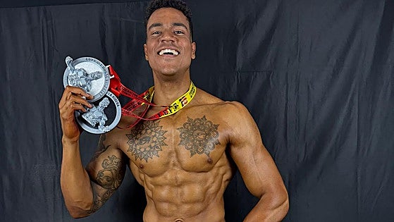 Un joven hostelero leonés, a la tarima del culturismo: «Ser un musculitos de fachada no vale nada»