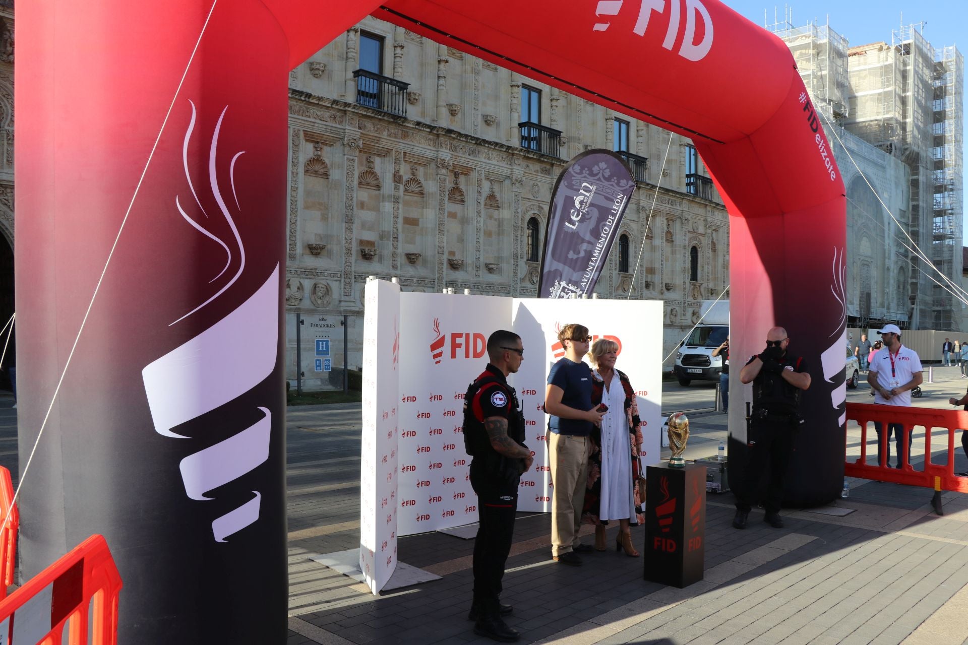 La Copa del Mundo despierta nostalgia y emoción en León