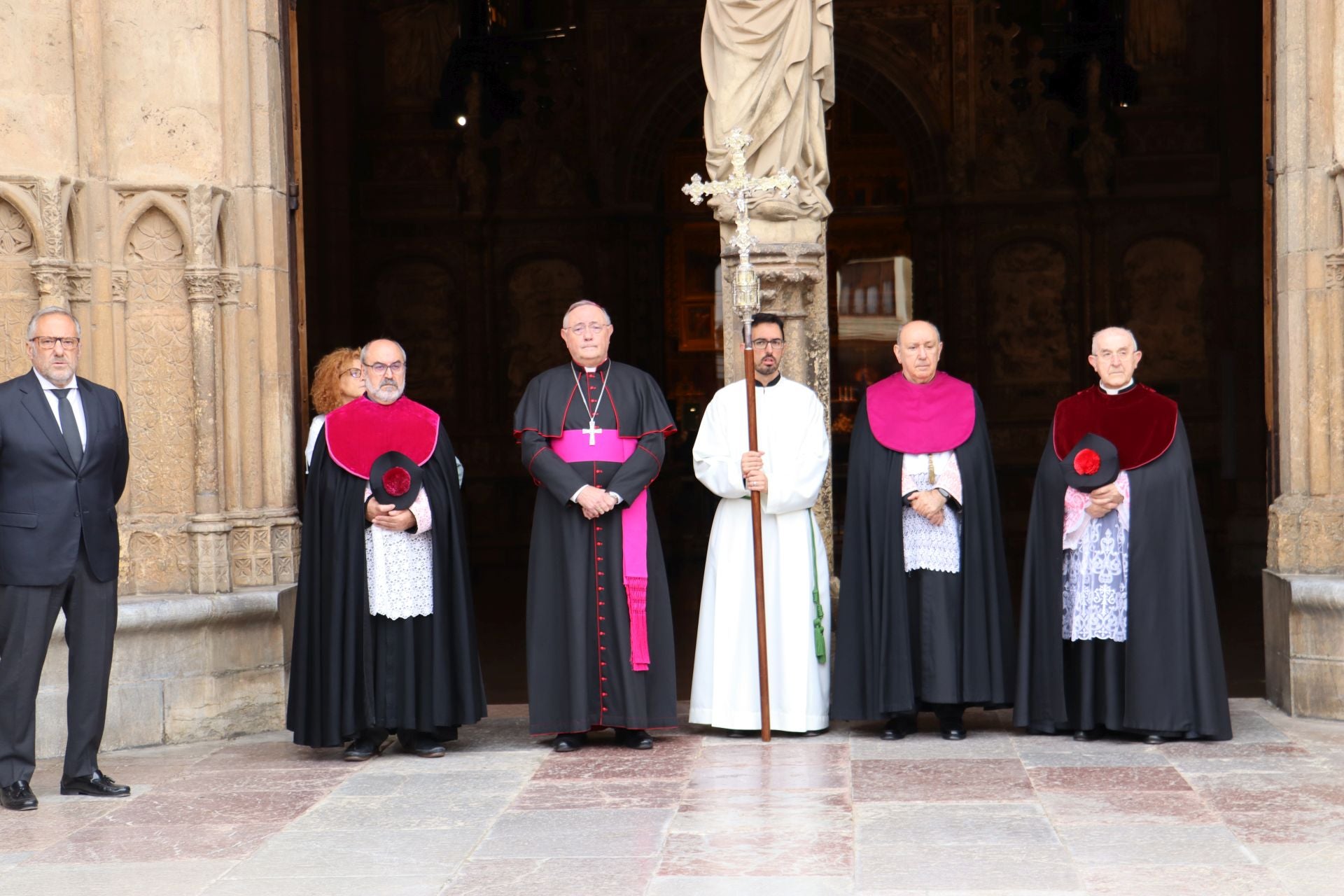 Las imágenes de la ceremoria de las Cantaderas y el acto del Foro u oferta