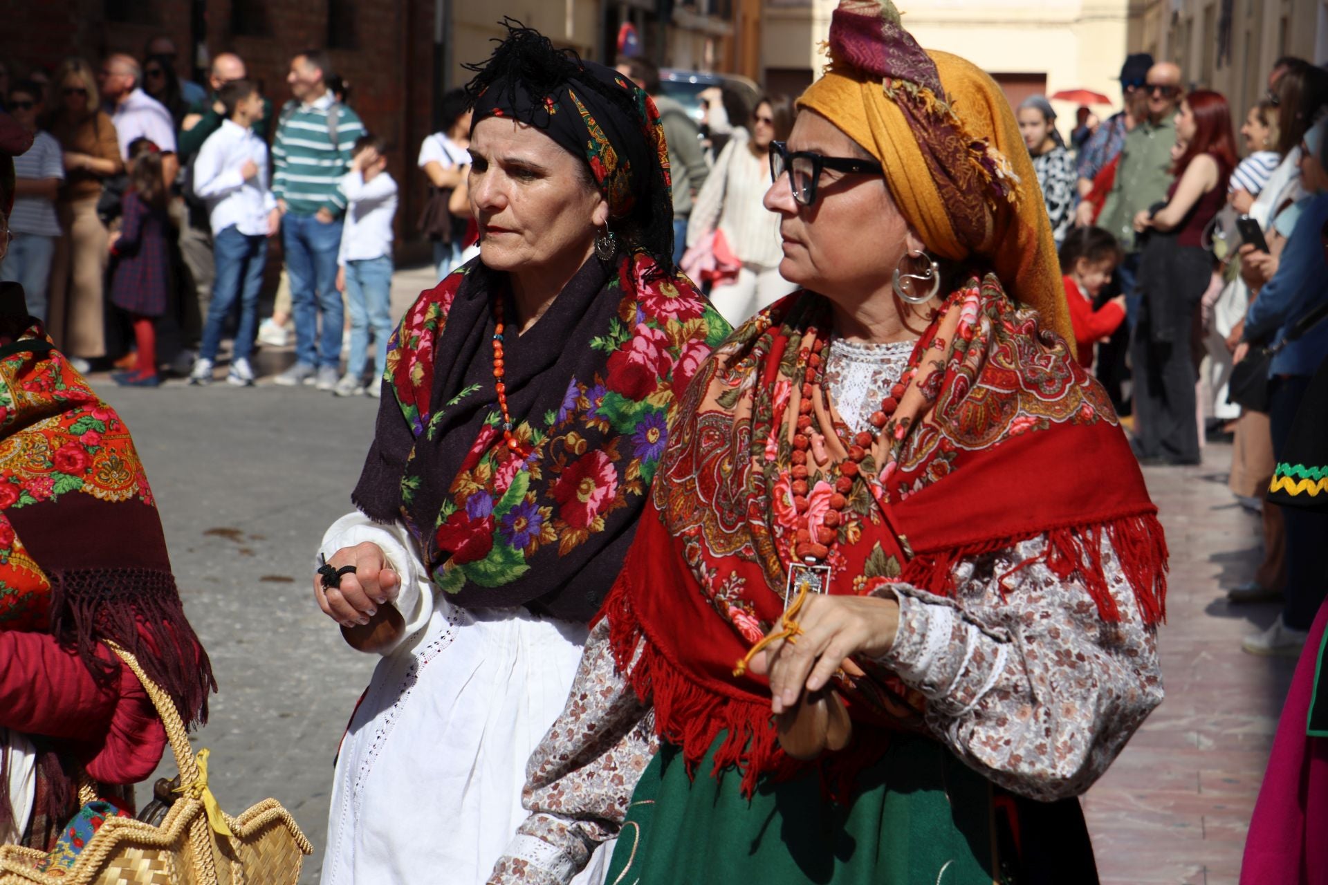 Las mejores imágenes del desfile de carros engalanados