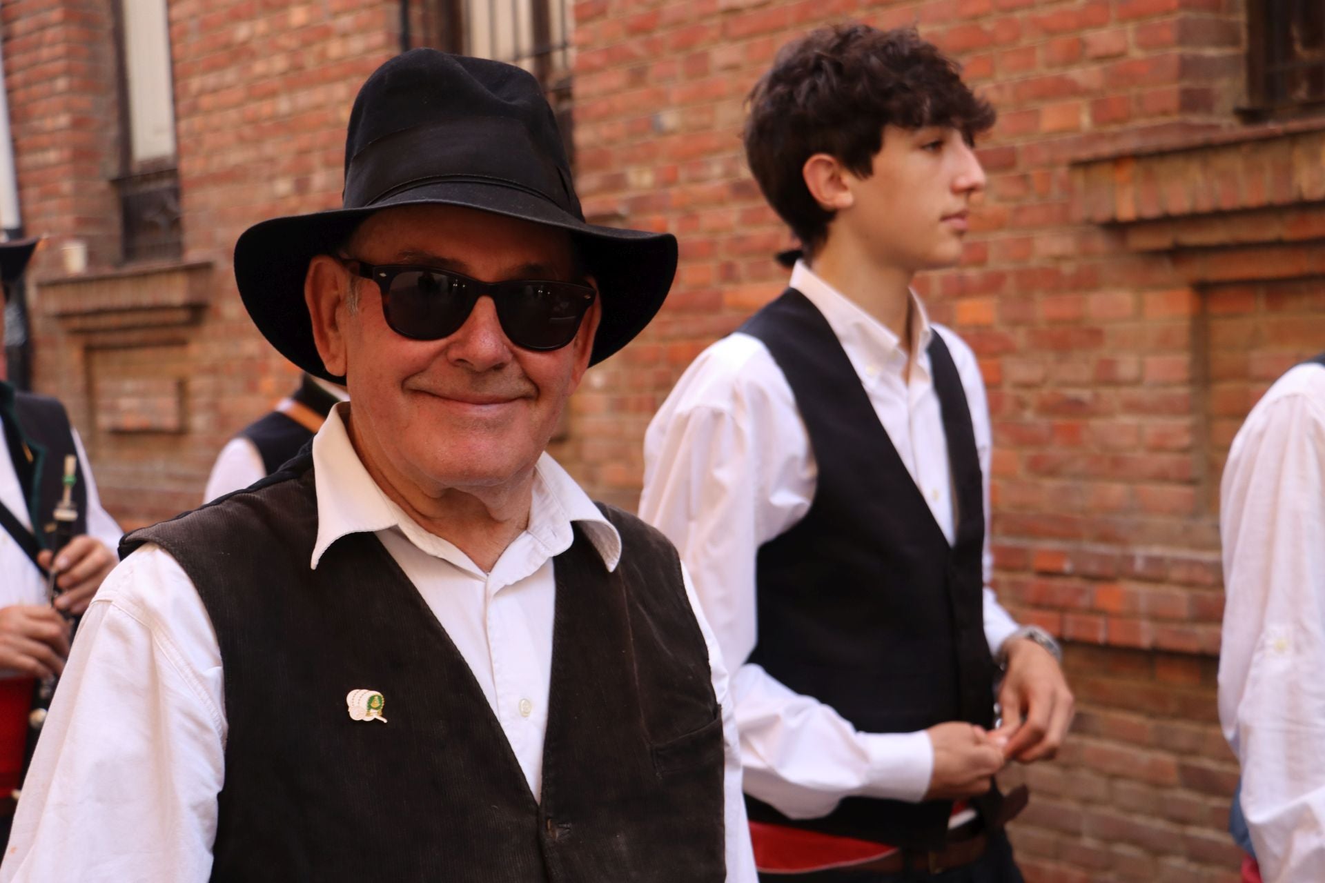 Las mejores imágenes del desfile de carros engalanados