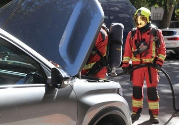 Susto en San Francisco por un coche que empezó a echar humo