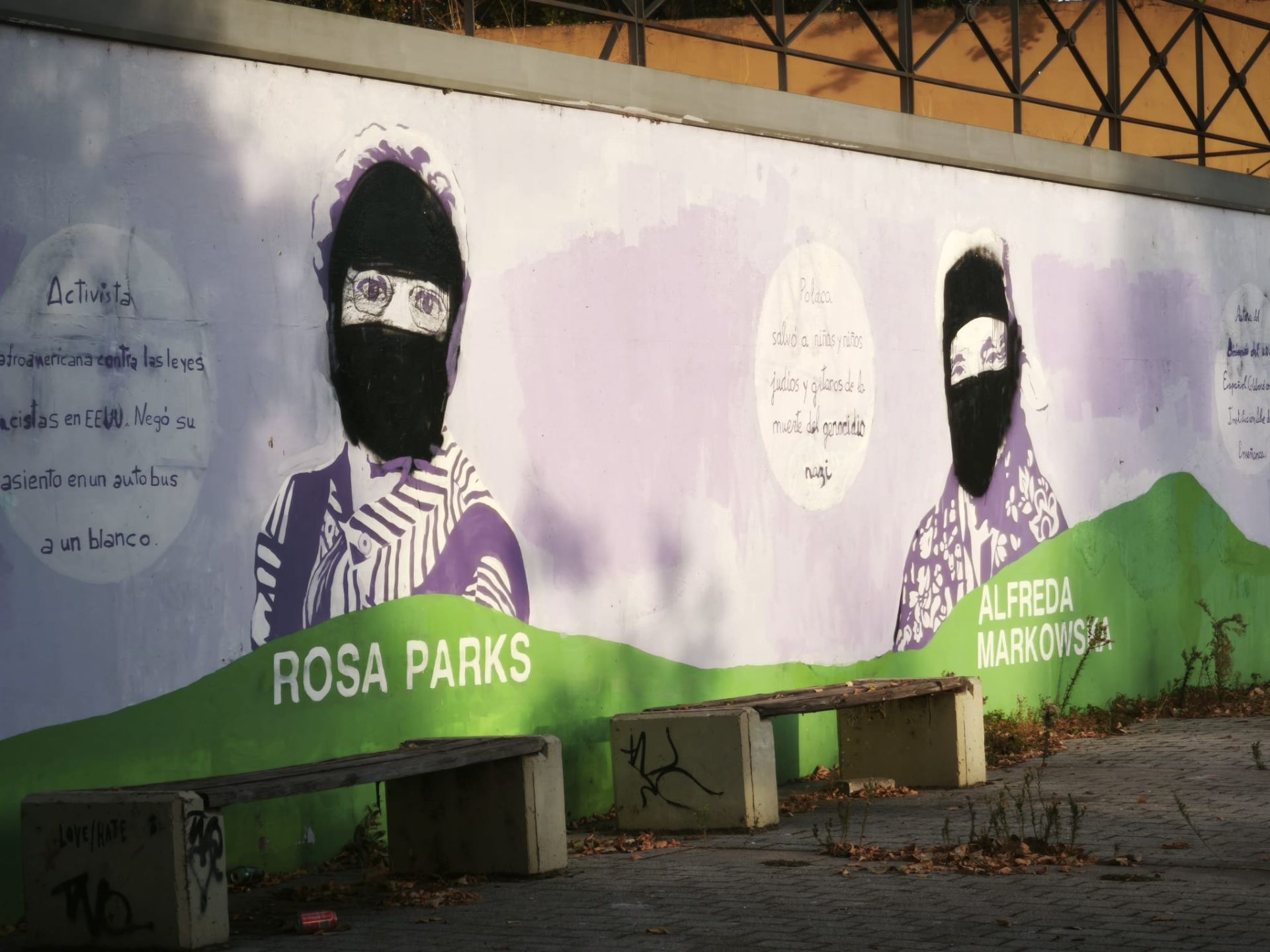 El mural feminista de León, vandalizado de nuevo