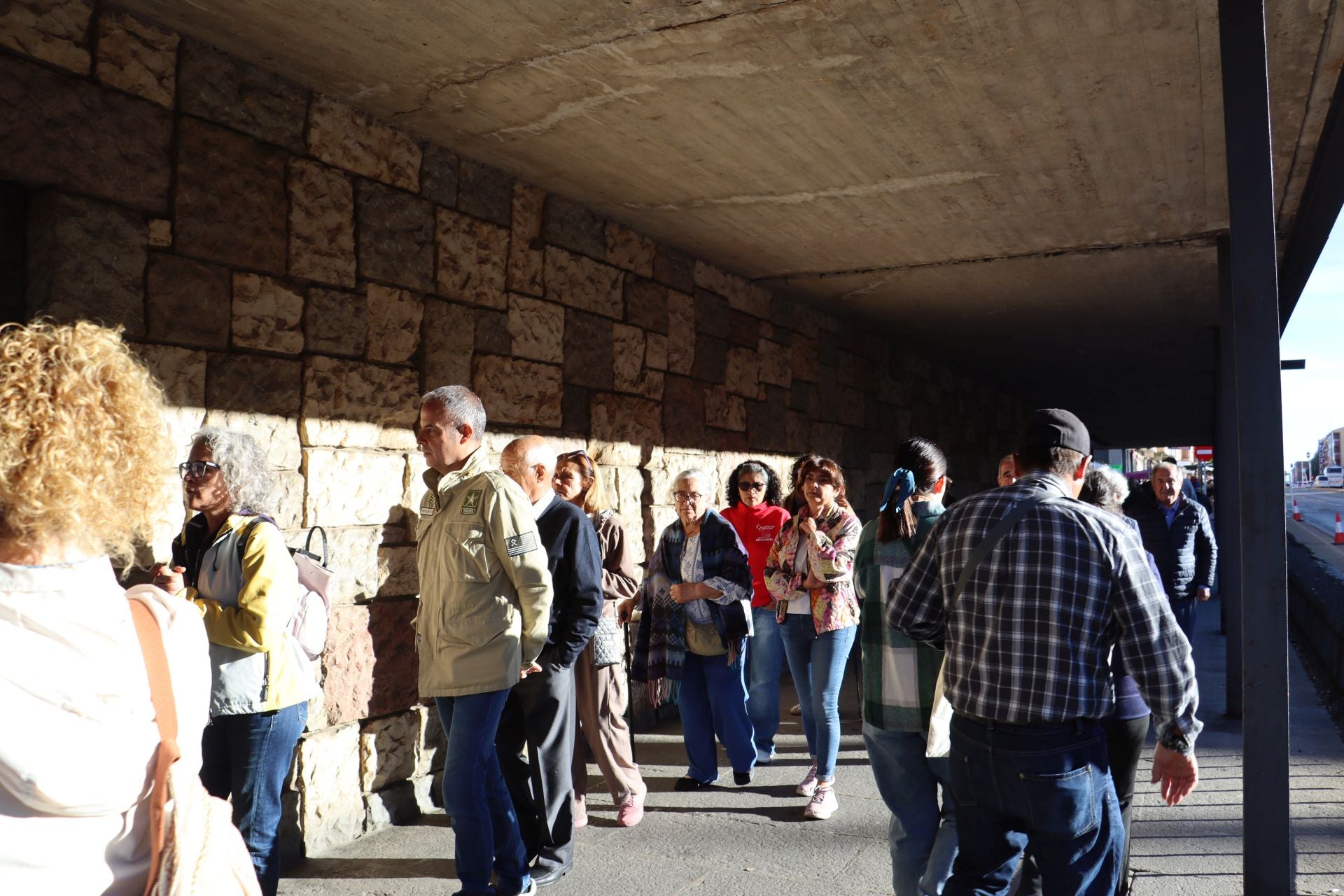 La divertida tradición de tocar la nariz a San Froilán: un gesto de cariño y perdón en León