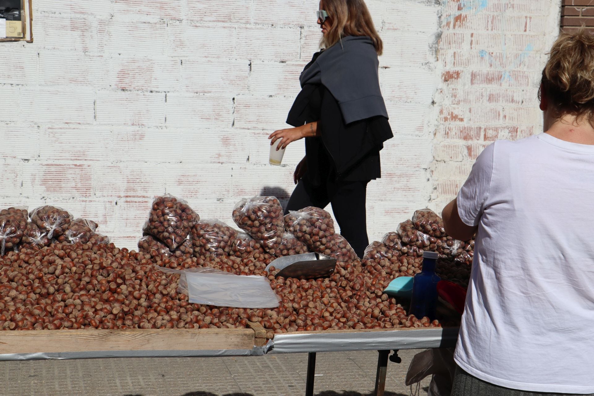 La divertida tradición de tocar la nariz a San Froilán: un gesto de cariño y perdón en León