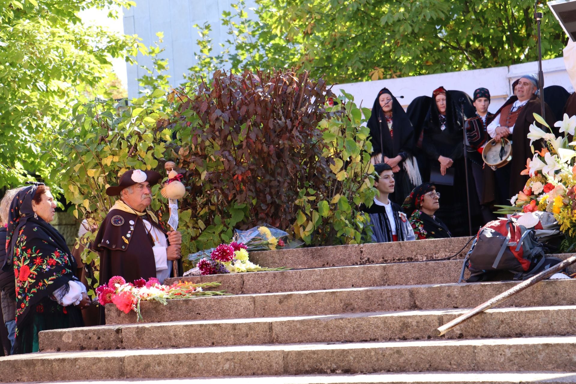 Cientos de fieles acuden a la misa, el momento más solemne de San Froilán