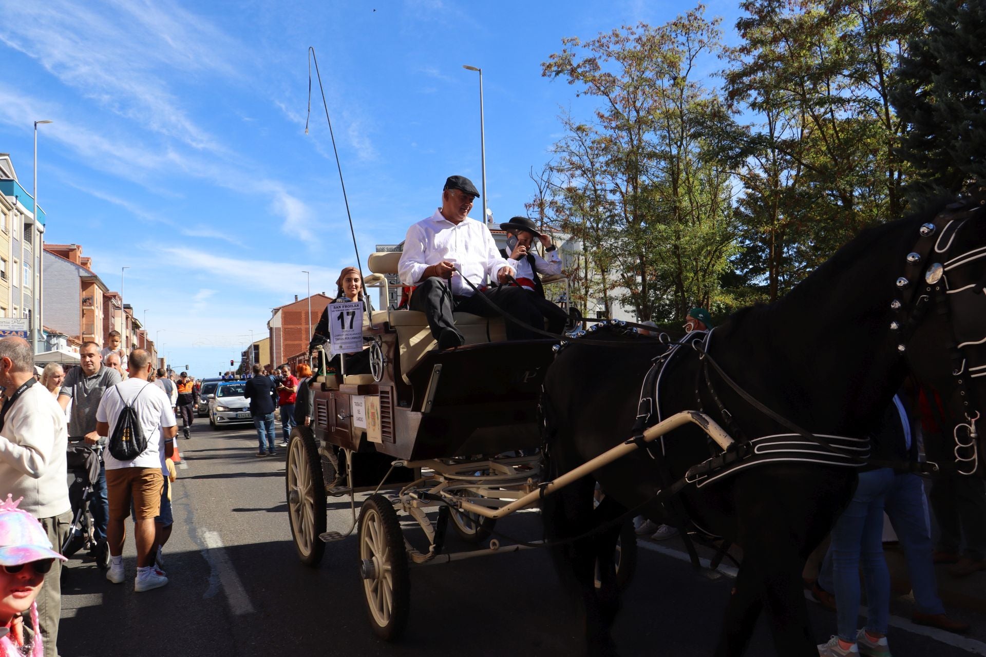 Carros y ganado se visten de fiesta en San Froilán