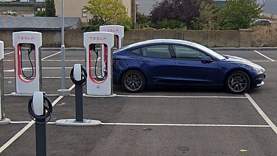 Tesla y otros eléctricos multiplican sus ventas en León