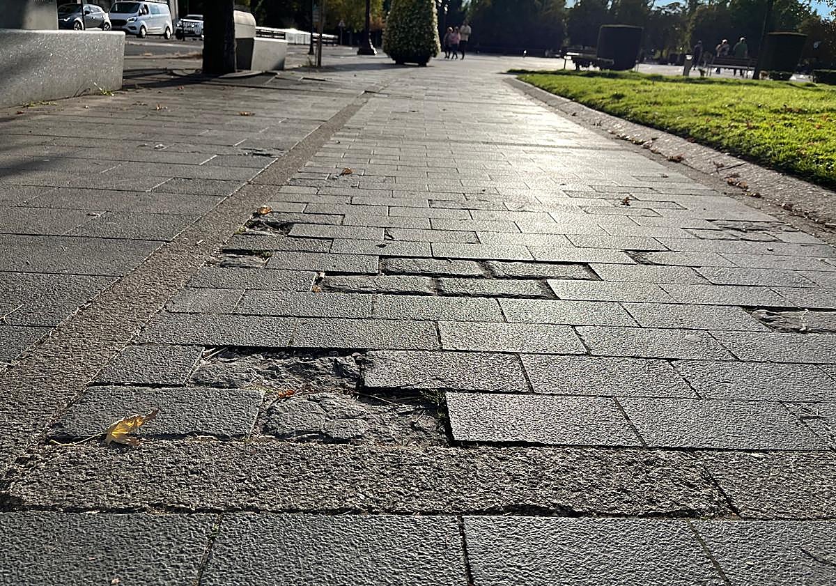 Imagen principal - San Marcos pide a gritos una intervención: «Su deterioro es cada vez más evidente»