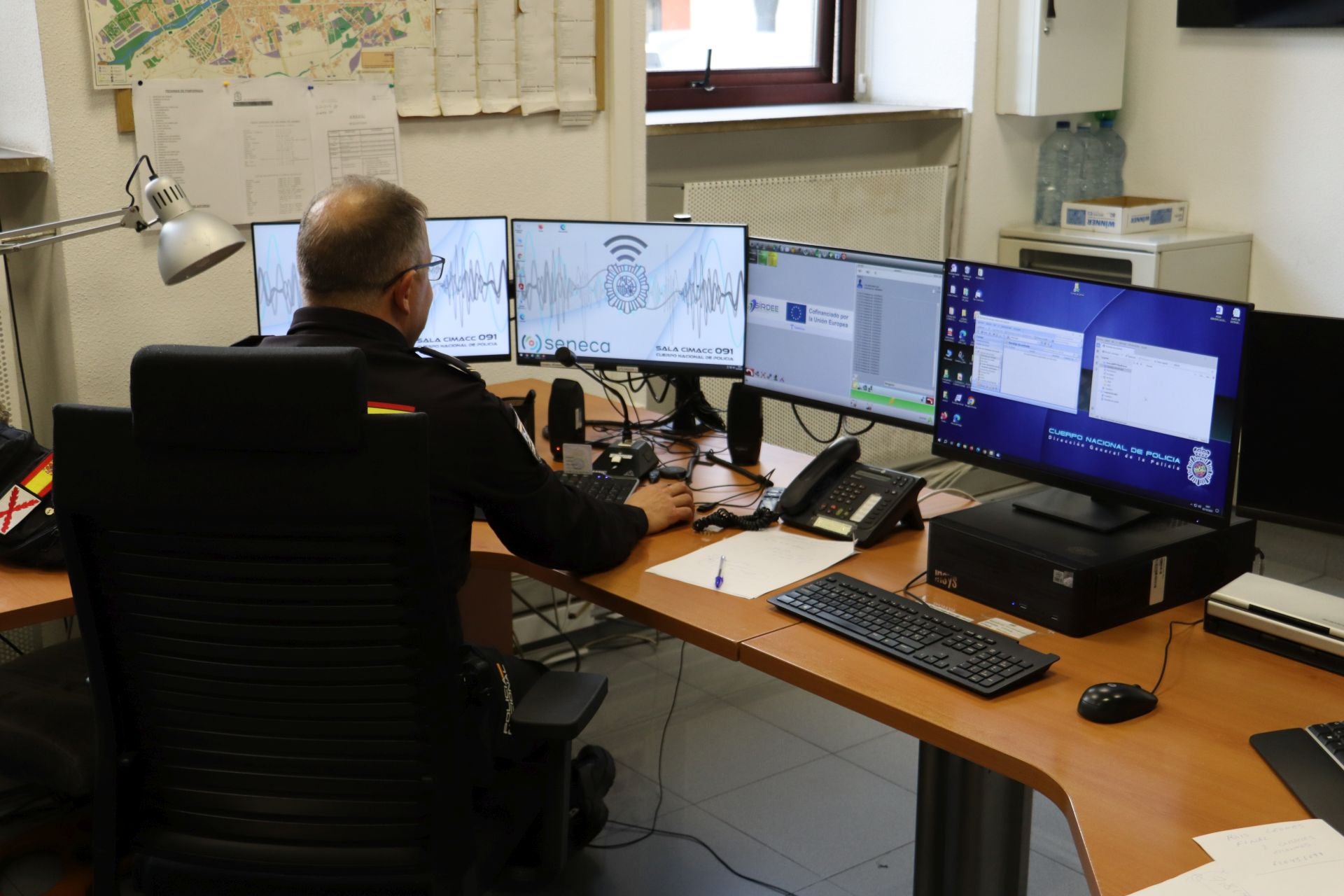 Centro inteligente de mando del Cuerpo Nacional de Policía en León.