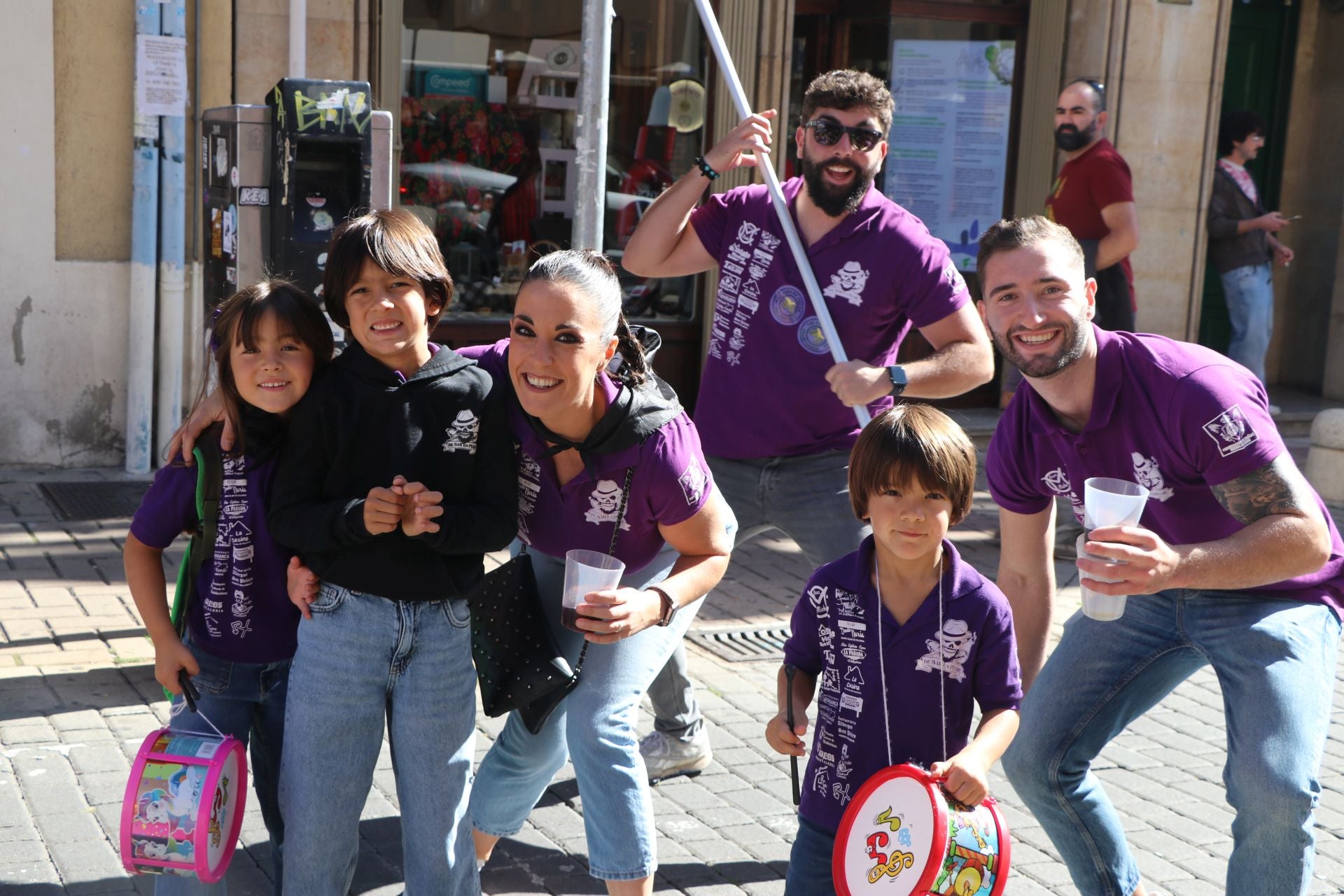 Todas las imágenes del desfile del Día de Peñas en León