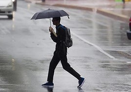 Nubes y amenaza de lluvia en el lunes festivo