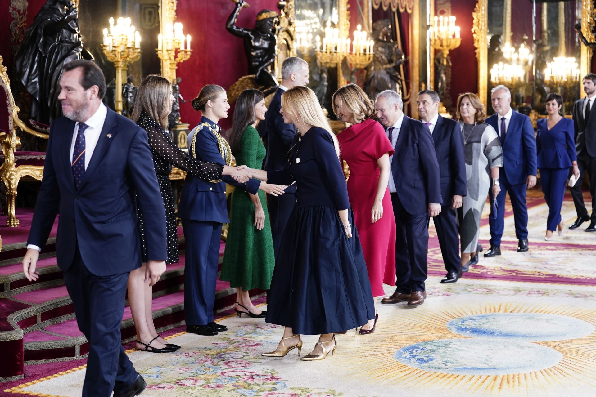 Las imágenes de la recepción con motivo del día de la Fiesta Nacional