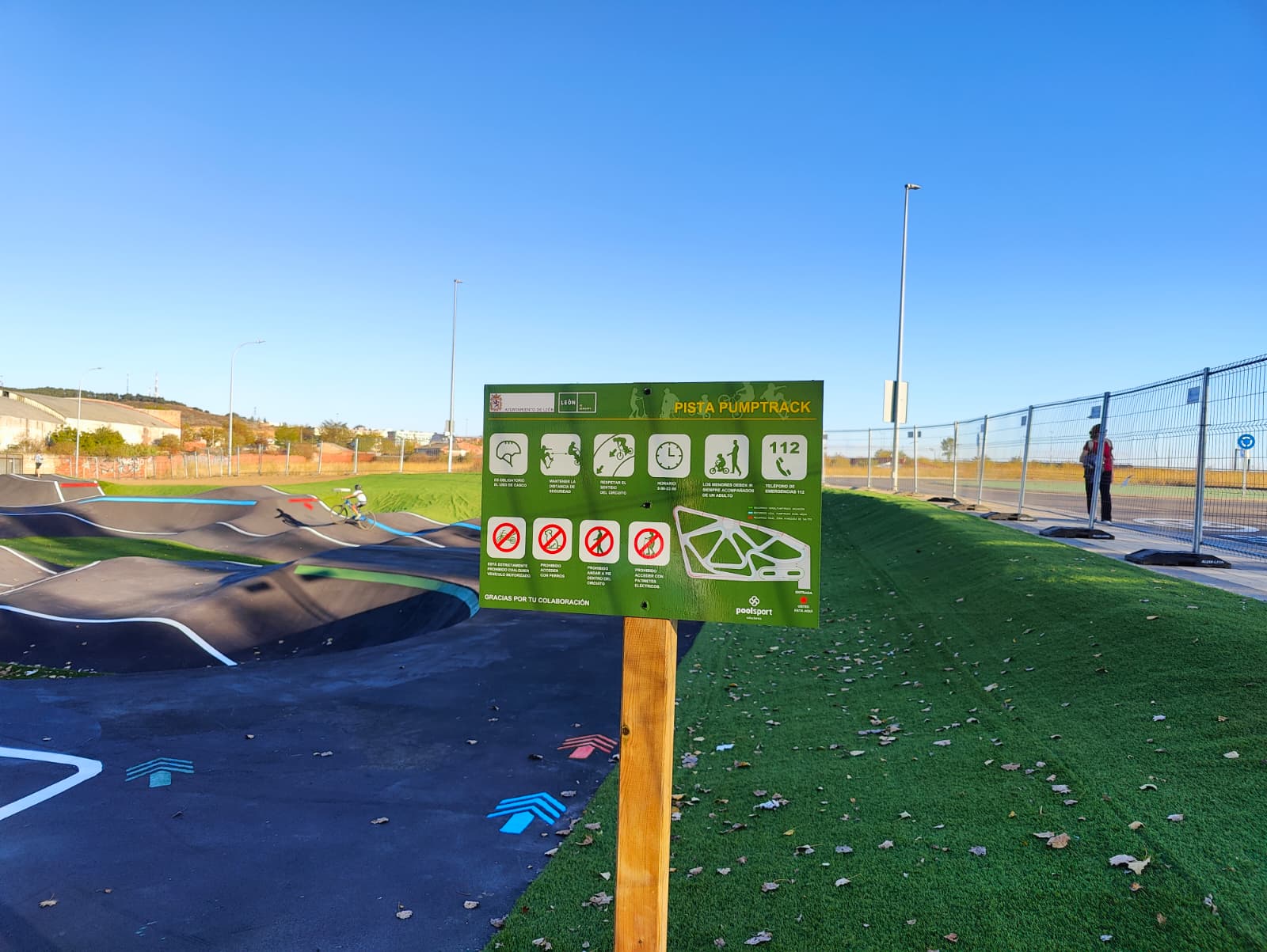 El forzado preestreno de la pista de pumptrack en Puente Castro