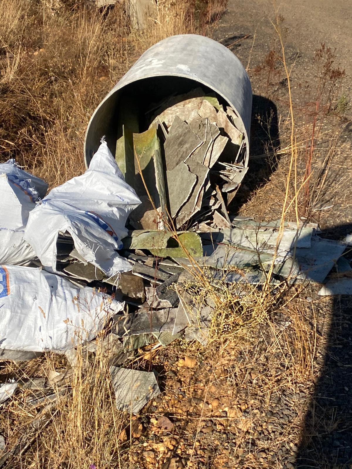 Vertidos ilegales en el municipio de Ardón
