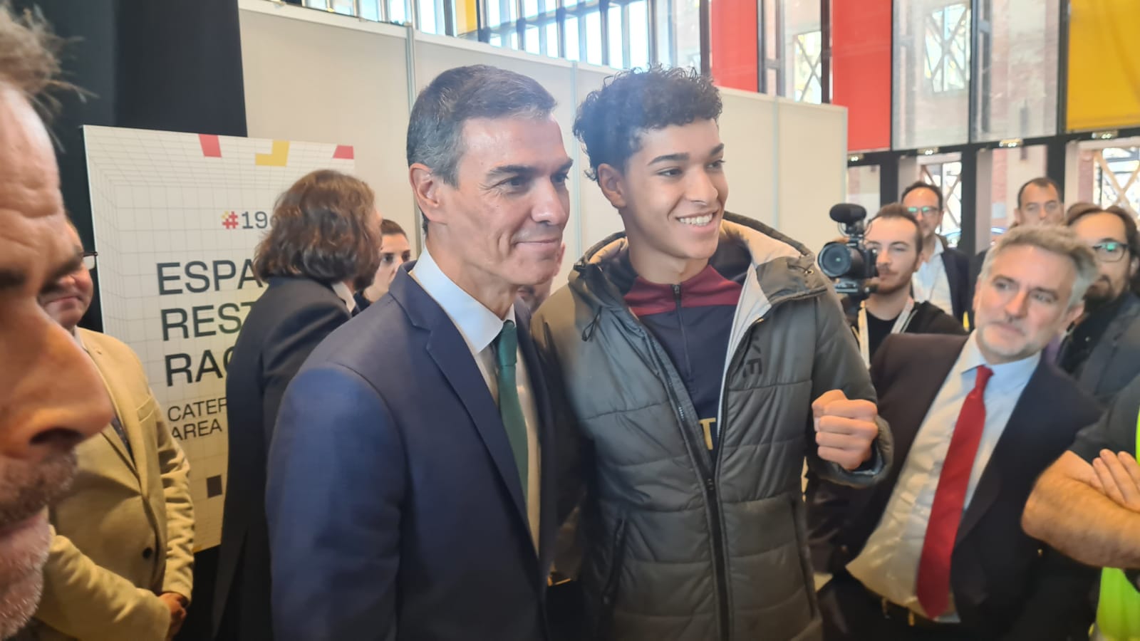 Las imágenes de la visita de Pedro Sánchez a León