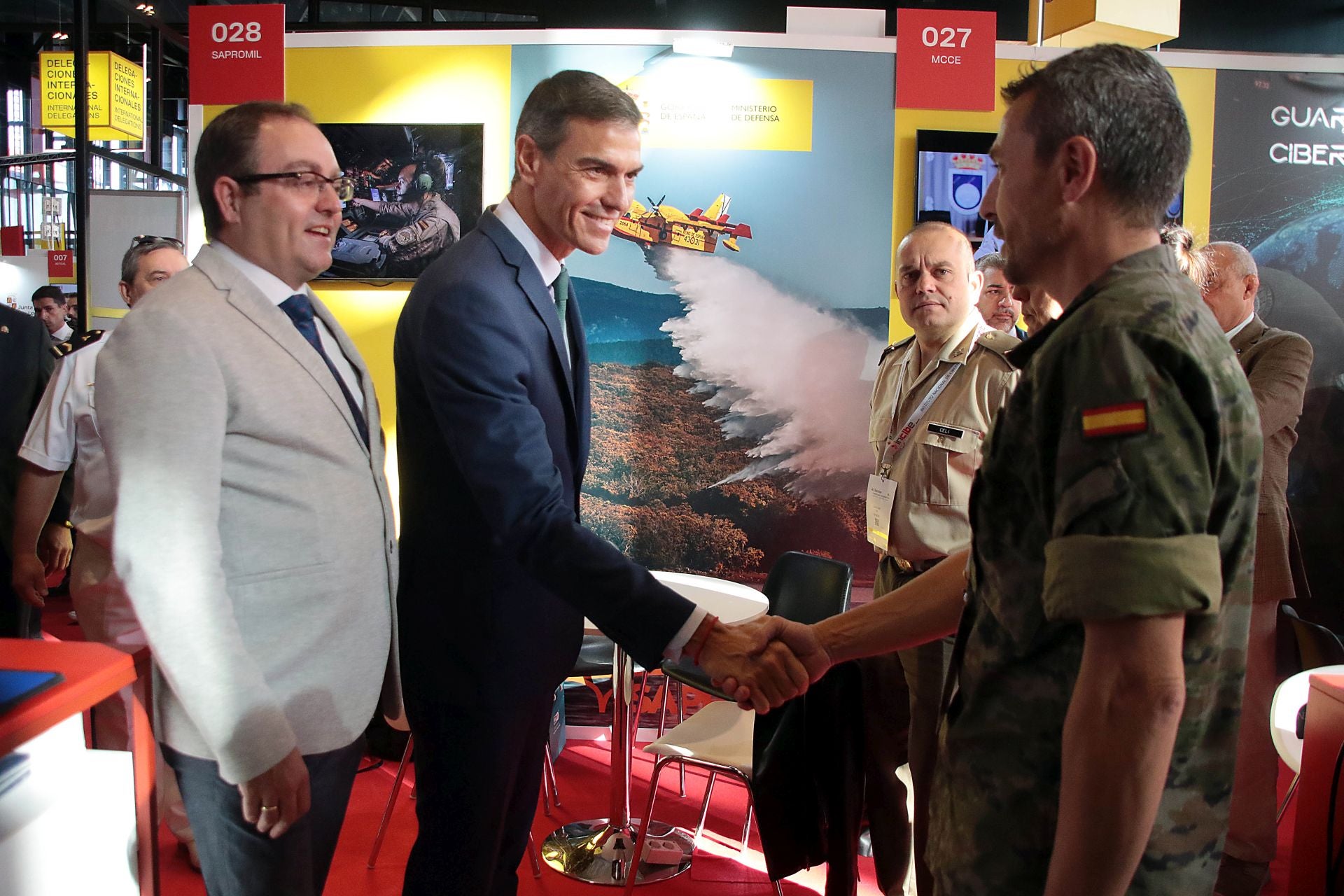 Las imágenes de la visita de Pedro Sánchez a León