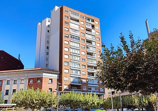 Uno de los dos edificios en León con 55 metros, el de la calle Arquitecto Torbado, 6. El otro está en avenida Doctor Fleming, 2.