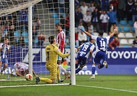 Imagen del encuentro entre la Deportiva y el Zamora CF.