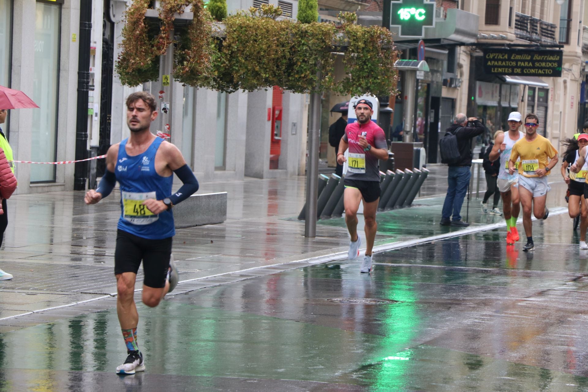 Las mejores imágenes de la carrera popular &#039;10 kilómetros Ciudad de León&#039;