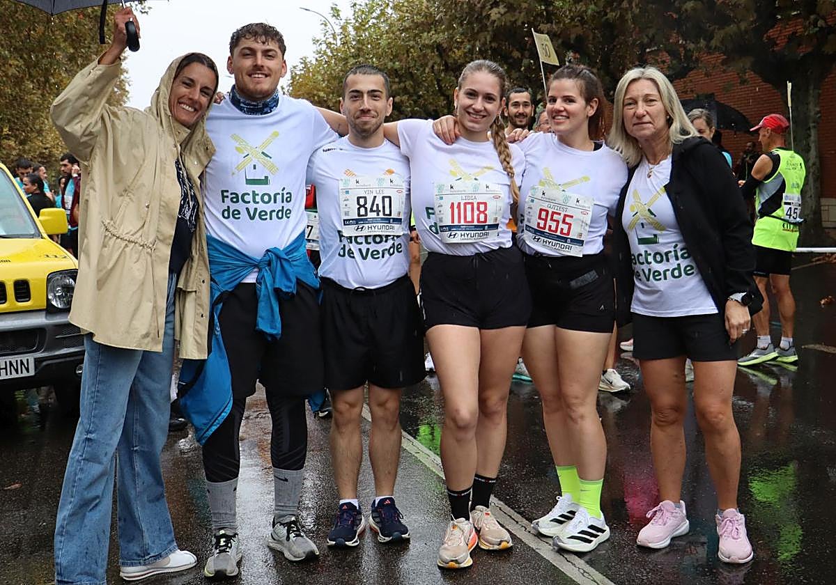 Imágenes de participantes en la '10km Ciudad de León 2025'