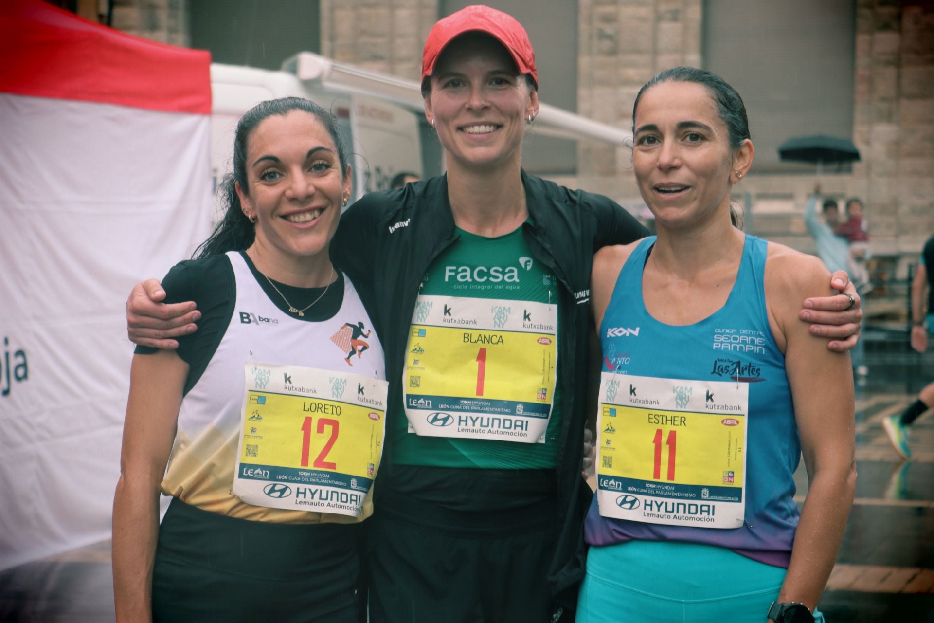 Todas las imágenes de la llegada de los &#039;10km Ciudad de León 2025&#039;