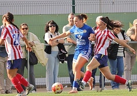 Imagen del partido entre el Olímpico de León y el Atleti.