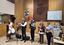 Imagen del homenaje a Teresa Adamira Álvarez de Celis