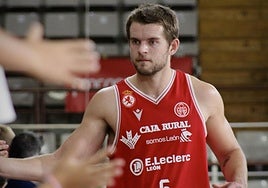 Imagen del último partido liguero de la Cultural.