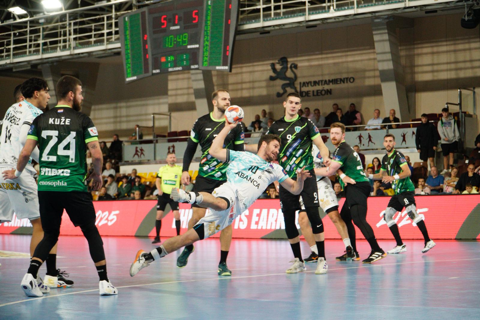 Las mejores imágenes del Abanca Ademar - RK Nexe