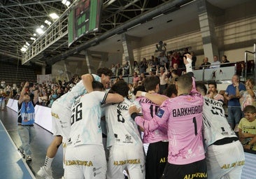 Wasiak y Saeid sostienen un épico empate en el estreno europeo del Palacio