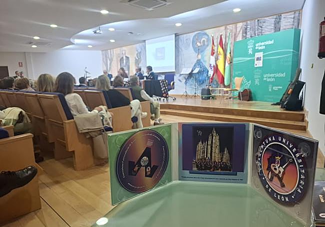 La cuarentuna saca nuevo disco.