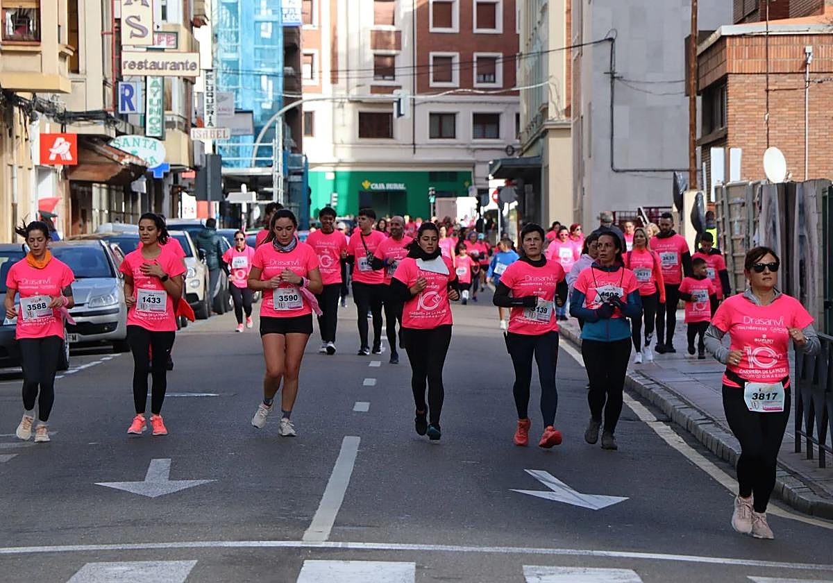 Carrera de la Mujer 2024 en León.