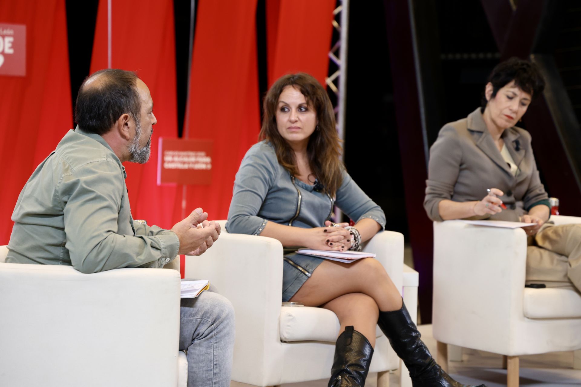 Las imágenes de la inauguración de las Jornadas del PSOE en León