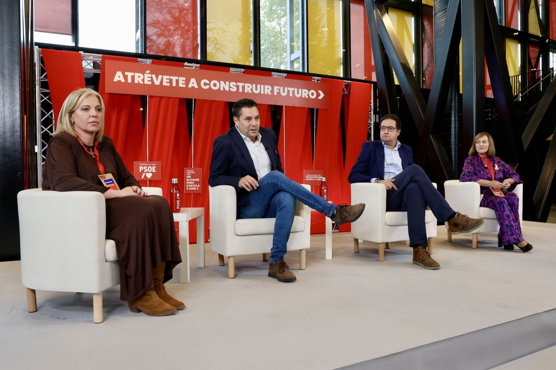 Las imágenes de la inauguración de las Jornadas del PSOE en León
