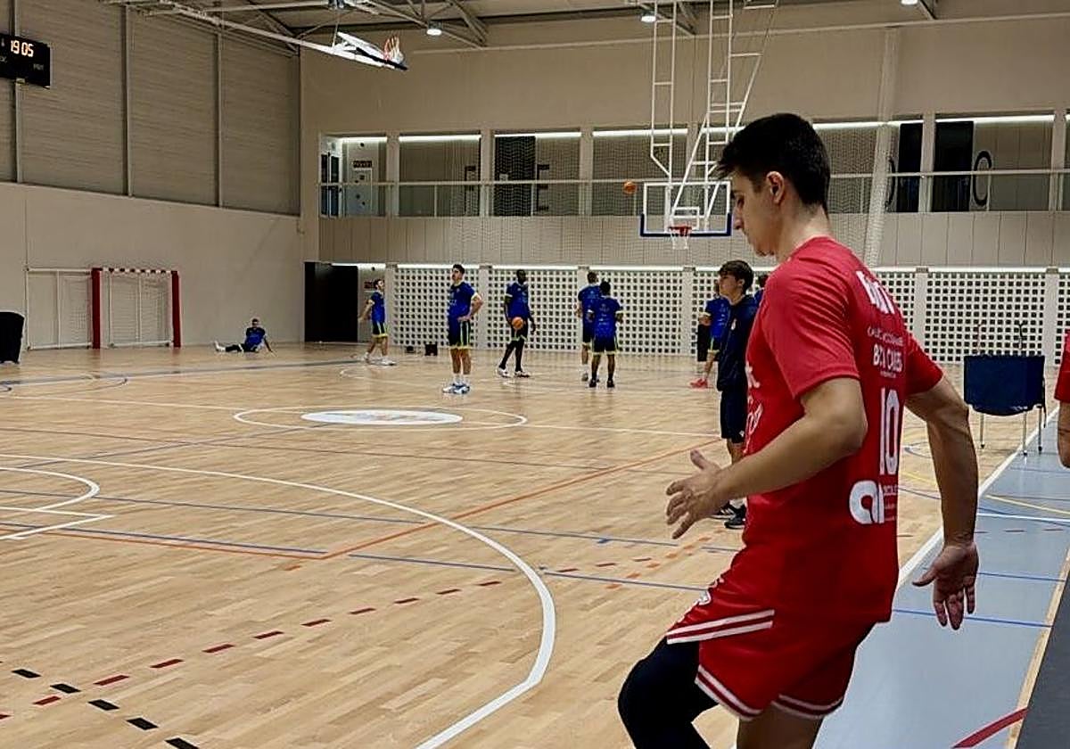 Momentos previos al inicio de partido.