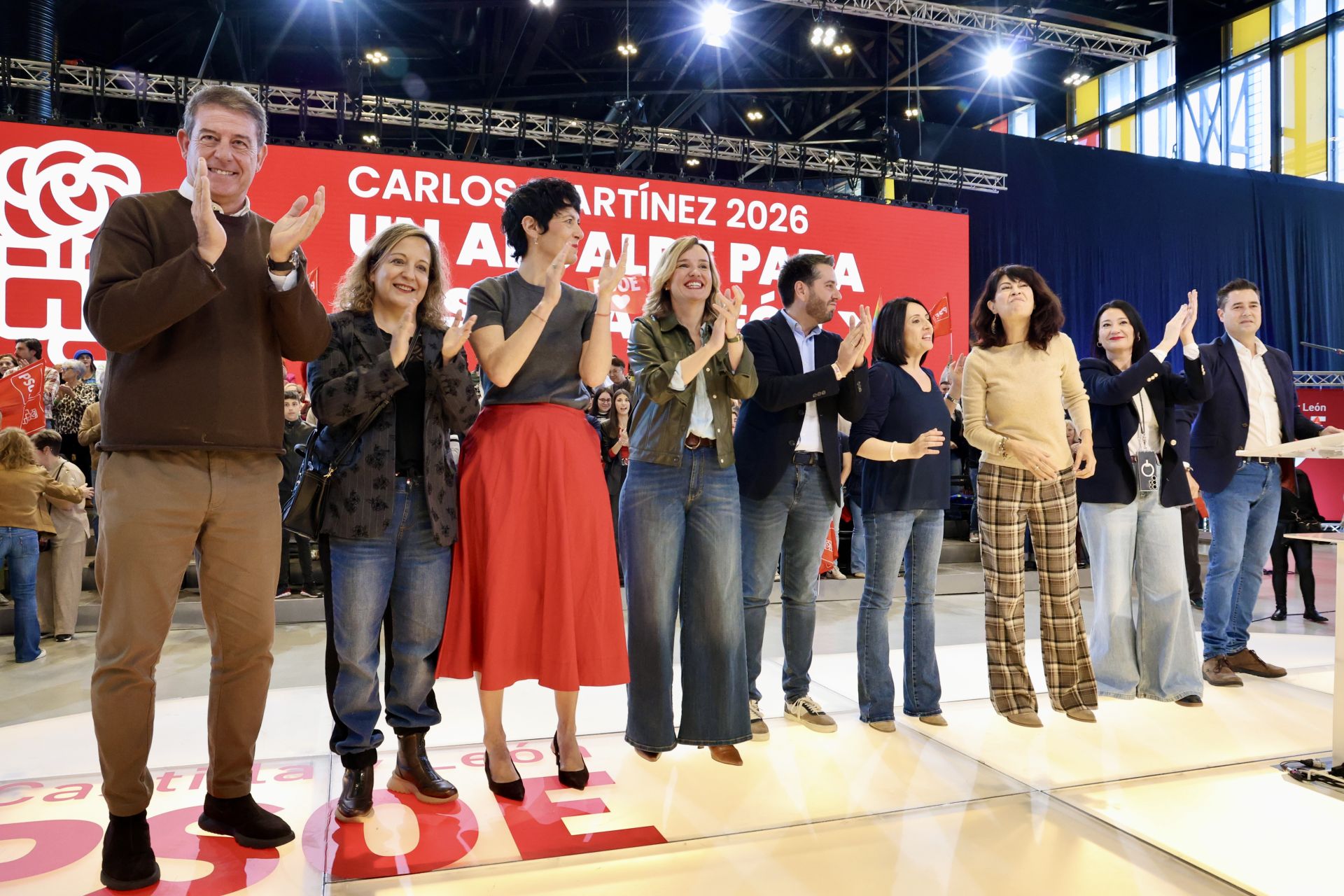 El acto del PSOE con Sánchez en León, en imágenes