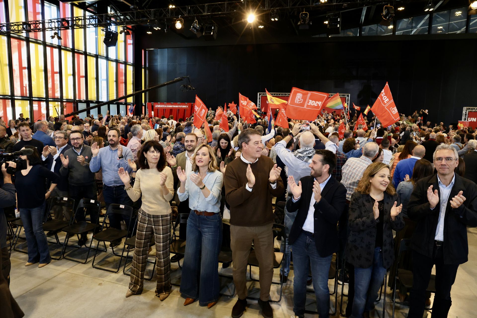 El acto del PSOE con Sánchez en León, en imágenes