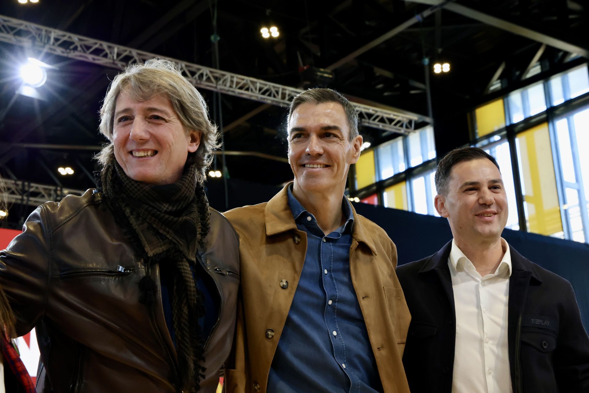 El acto del PSOE con Sánchez en León, en imágenes