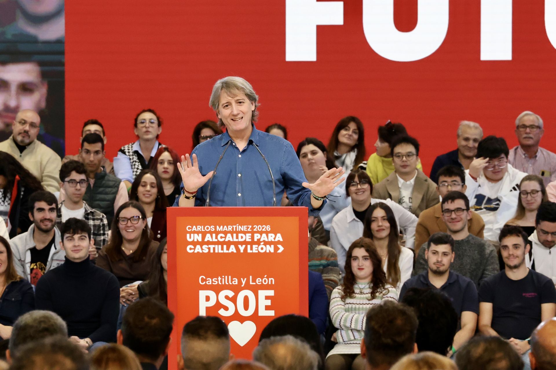 El acto del PSOE con Sánchez en León, en imágenes