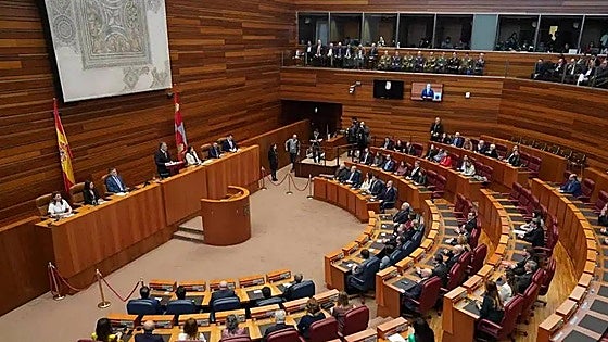 La Junta convalida el proyecto de presupuestos tras incorporar las cuentas de la Sección 20
