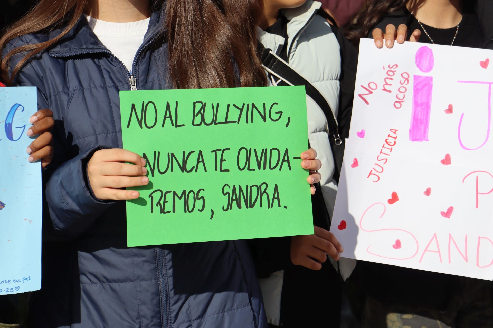 Manifestación en León contra el acoso escolar
