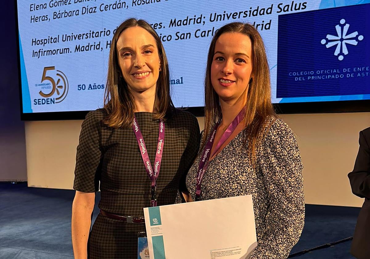 Recogida del premio al Caule en Oviedo.