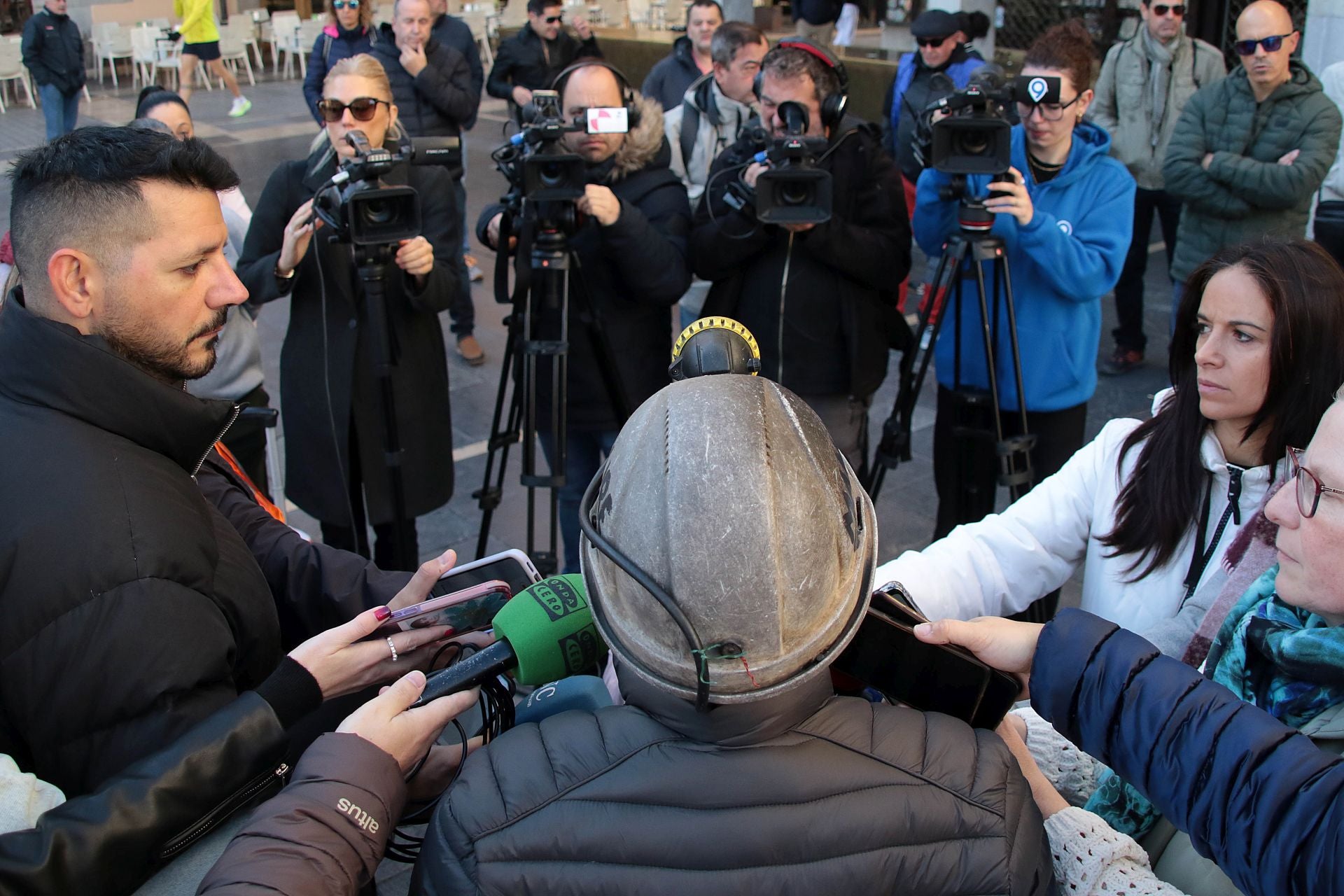 Las imágenes del aniversario de la muerte de seis mineros de la Hullera Vasco Leonesa