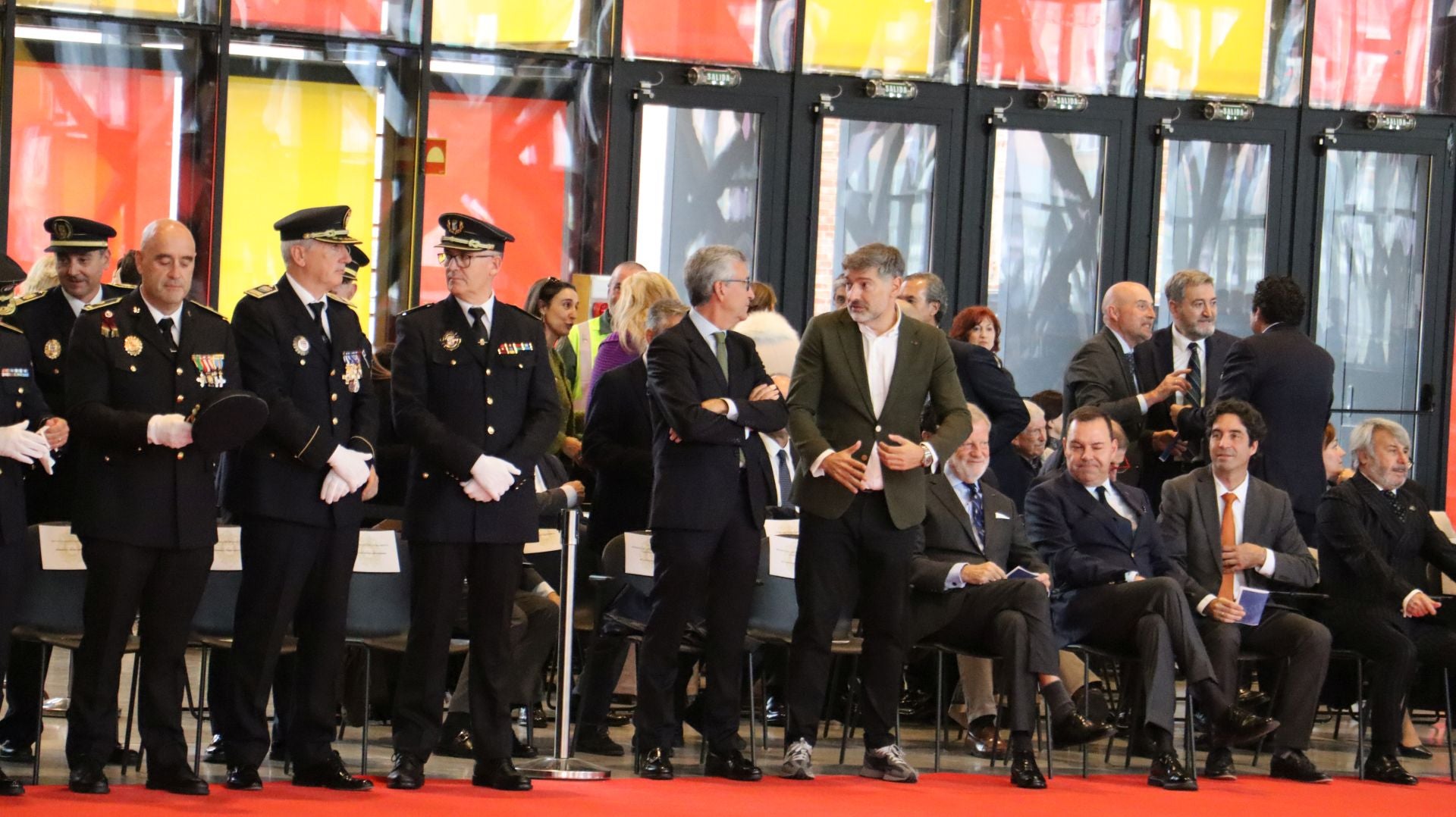 Las imágenes del homenaje de León a la Policía Local
