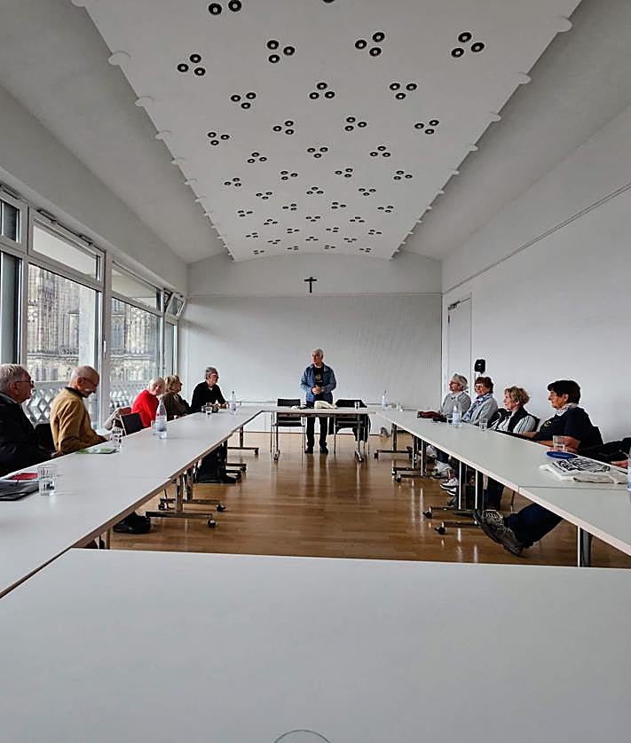 Imagen secundaria 2 - Los amigos de un antiguo camino a Santiago en León se reencuentran en Alemania