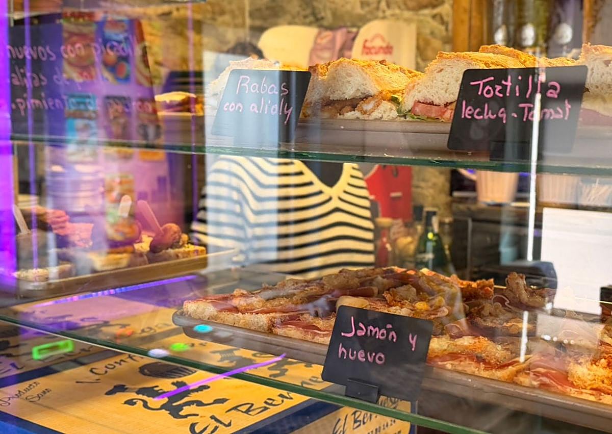 Imagen secundaria 1 - Imágenes del establecimiento.